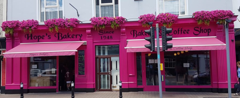 FHope's Bakery & Cafe are hiring
