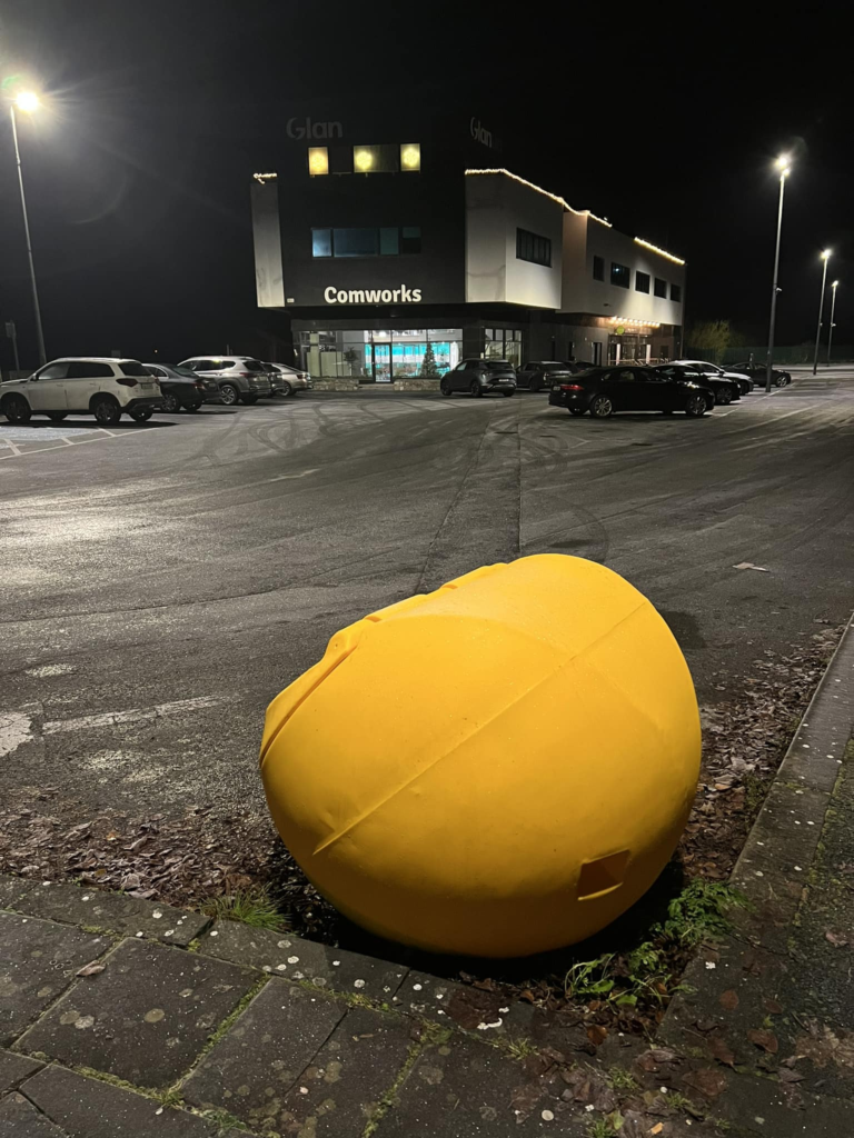 Salt Bin Loughrea to Help Ensure Safety During Cold Weather